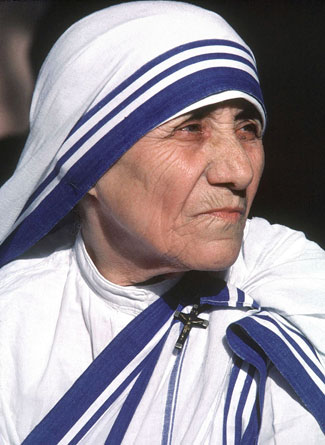 Serbian prosecutors issue international arrest warrant for Mother Teresa